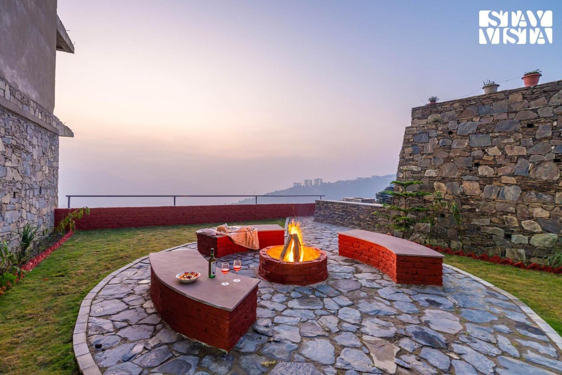Stayvista At Nook - Elysium Estate 2 Bedroom Cottage With Hill View, Lawn 심라 외부 사진